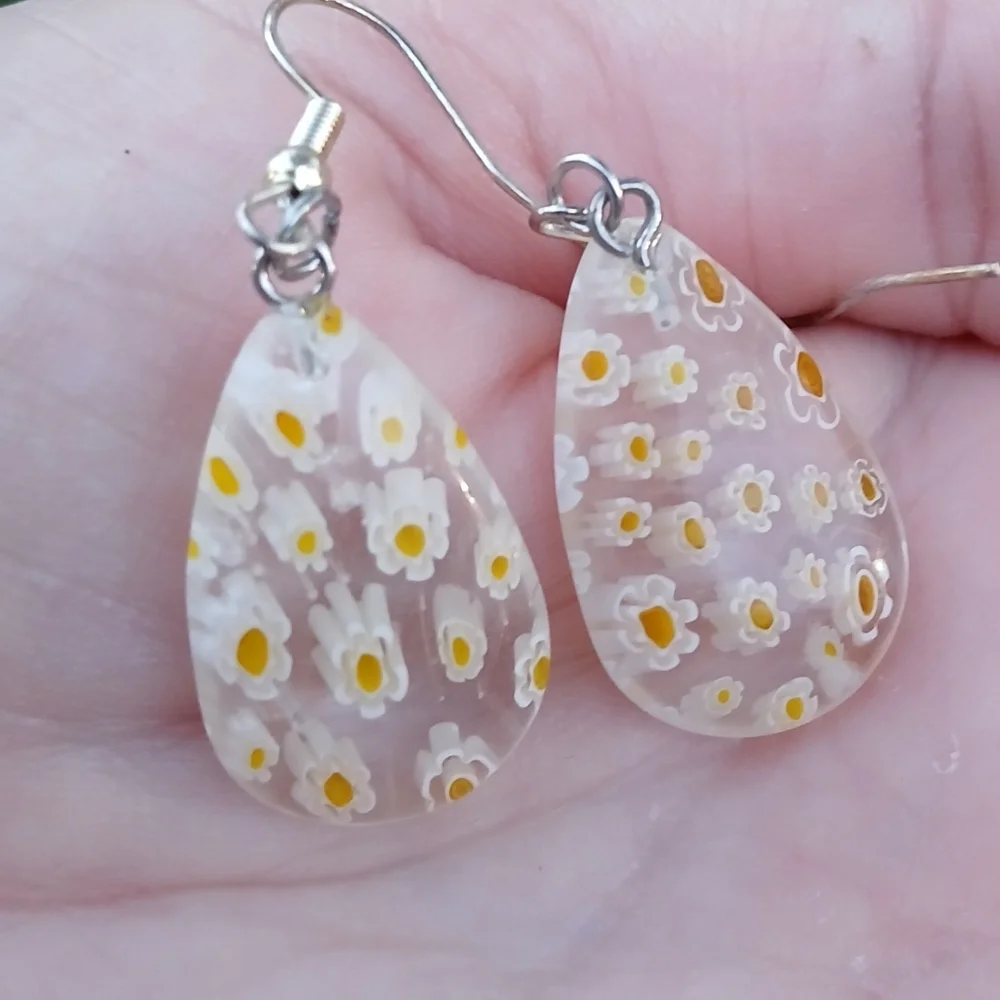 *Sale* New Pear Shape Yellow Millefiori Glass Earrings. - Picture 7 of 10